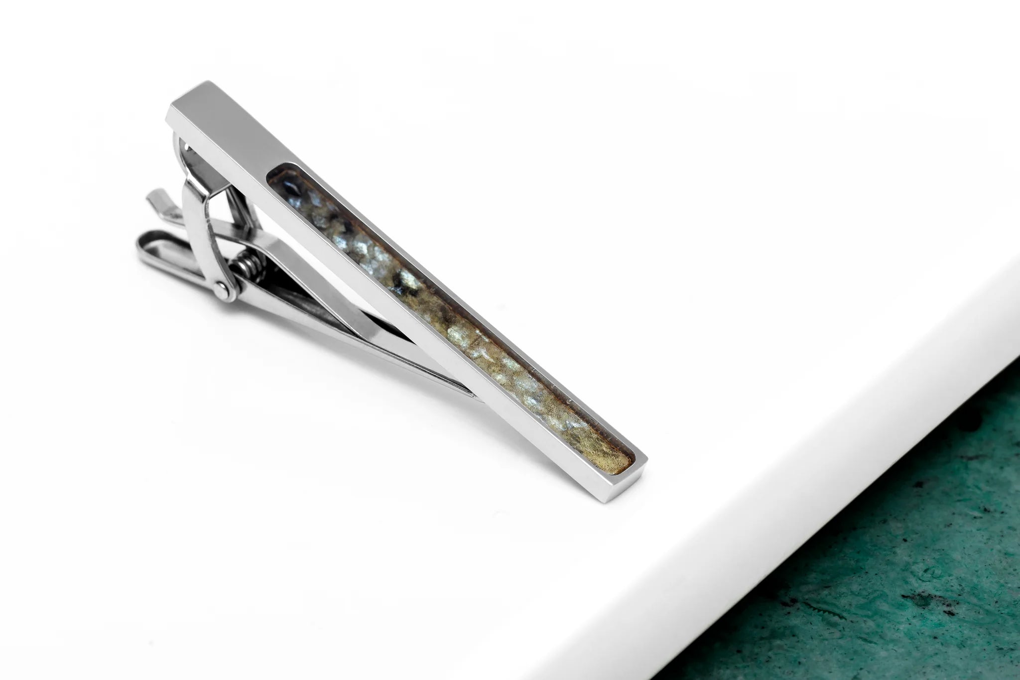 Fish Leather Tie Clip – Black-Spotted Leather