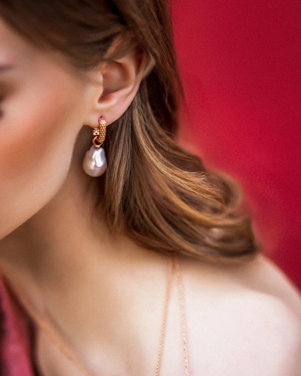 Baroque Pearl L Earrings