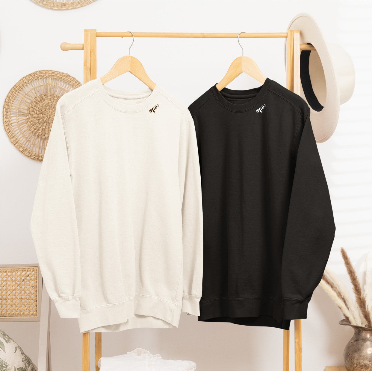 Embroidered Collar Organic Cotton Sweatshirt "Opa" (DE)