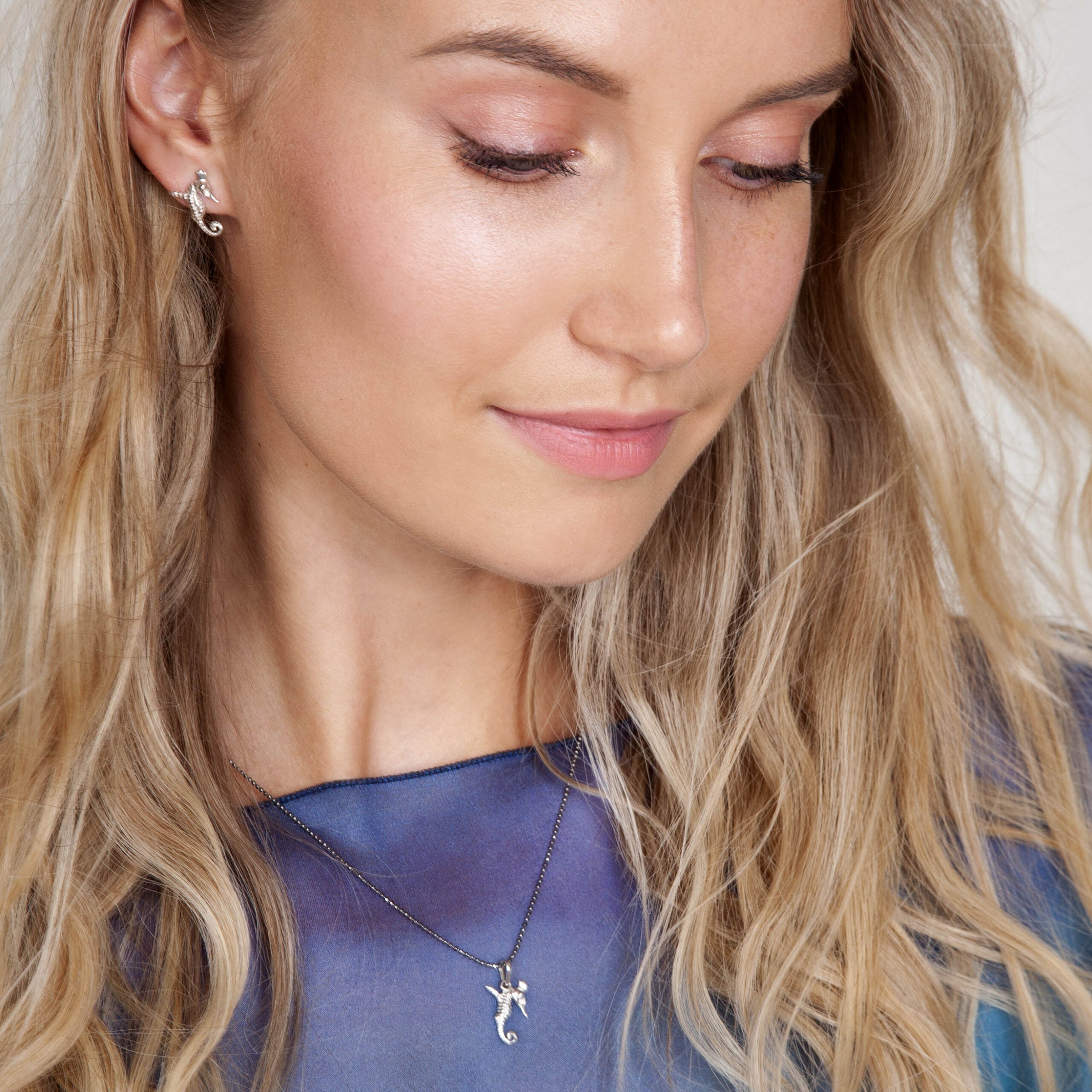 Mini Hippocamp Rose Gold Pendant