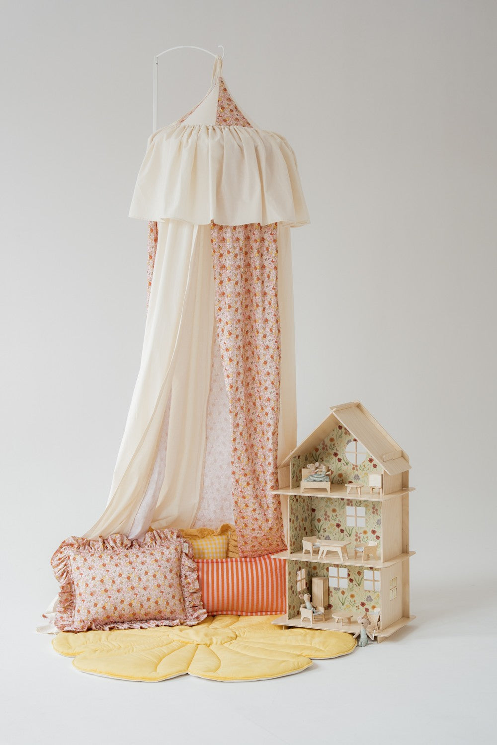 Cotton Canopy - Spring Garden