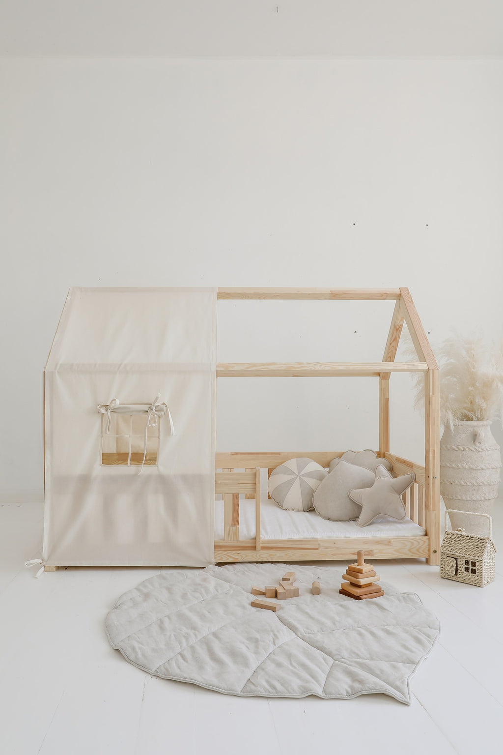 Organic Cotton and Linen Leaf Playmat - Sand
