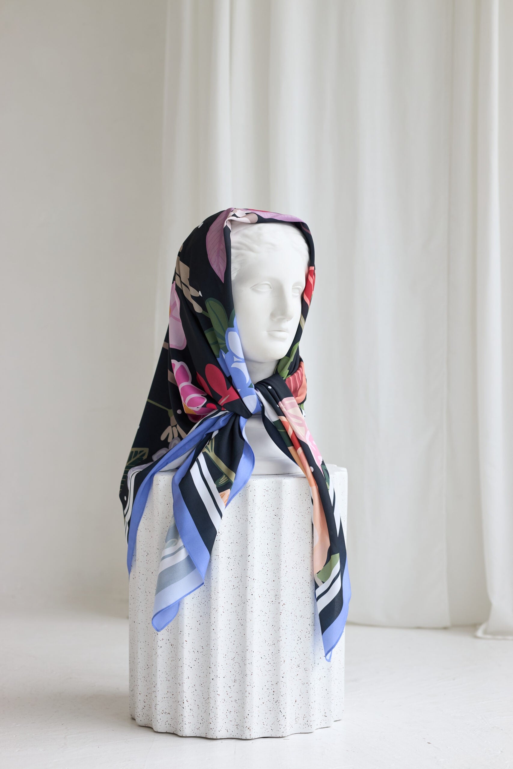 Scarf Curly Summer Night