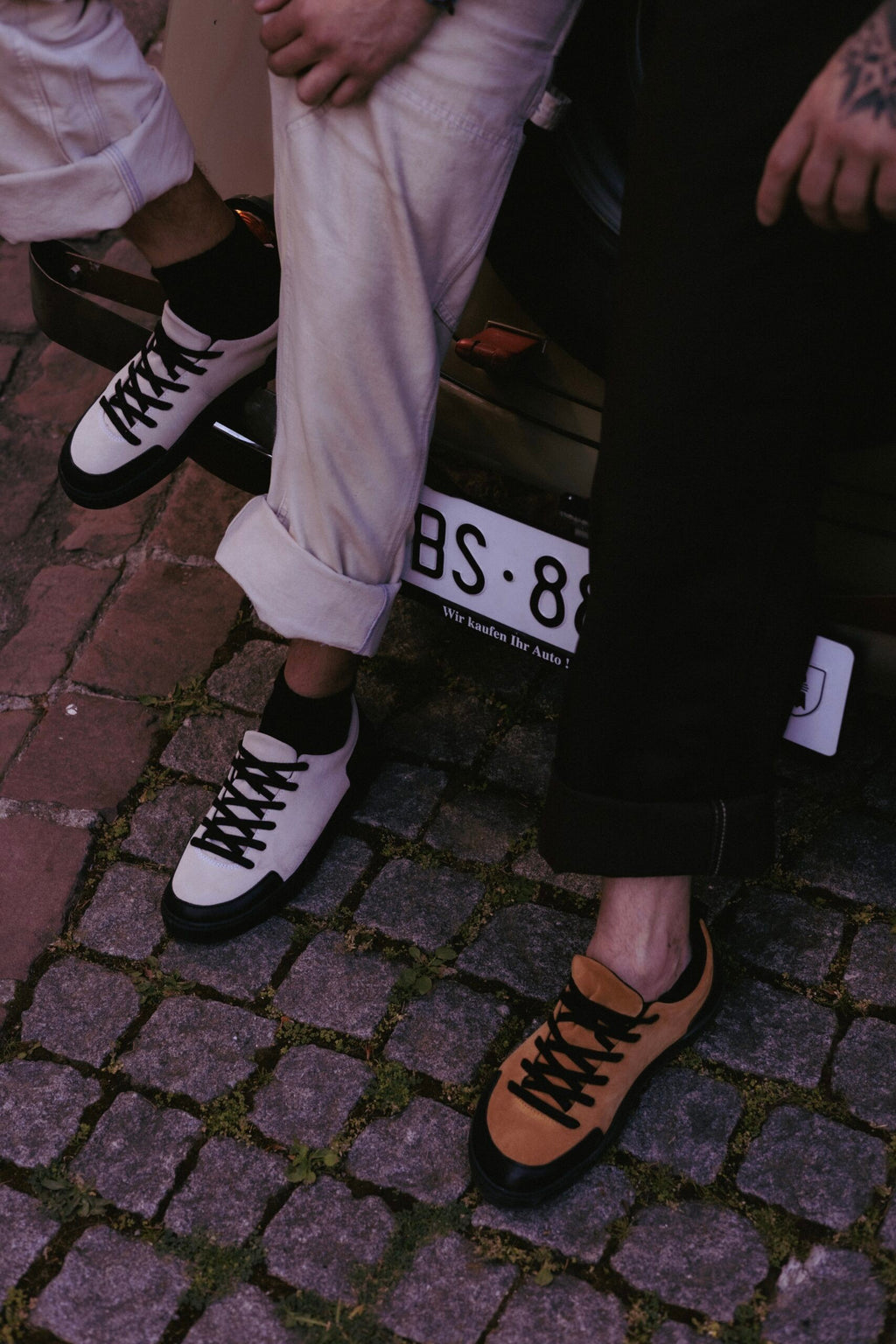 TOKU Portland Sneakers - White